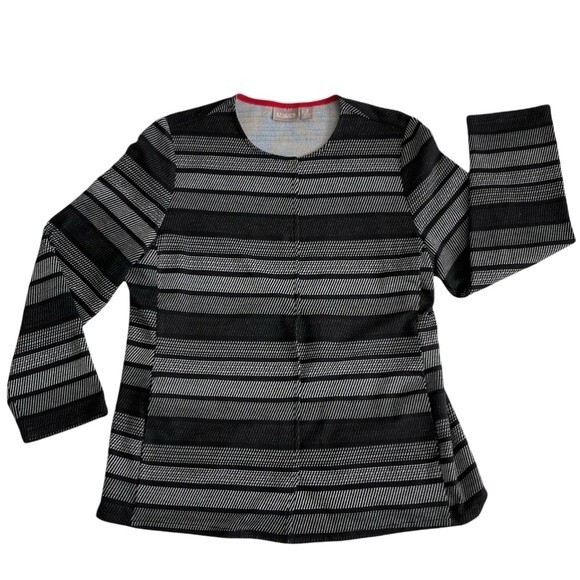 Chico’s 2 Knit Jacket Snap Buttons Black Dark Academia Chic Sophisticated Size L - Picture 4 of 15